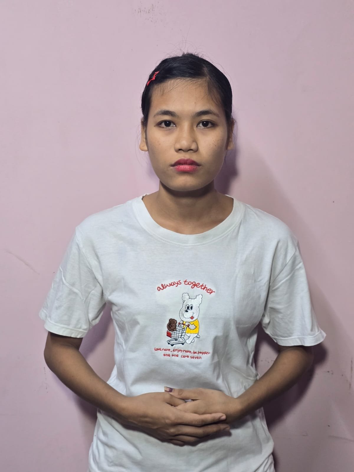 THET HNIN WAI